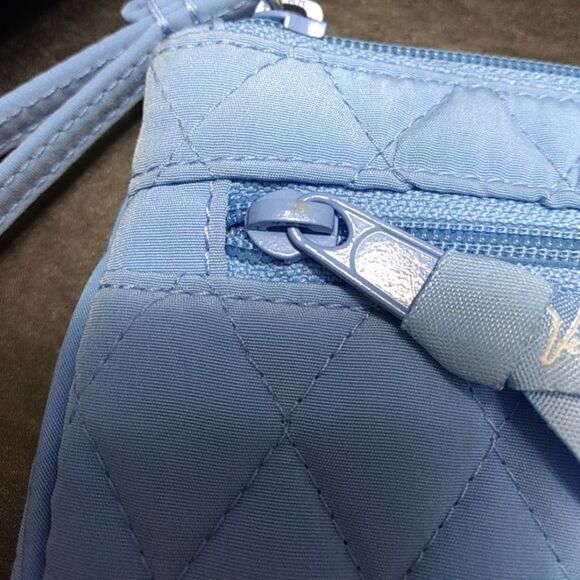 Vera Bradley quilted blue wristlet - Picture 8 of 8